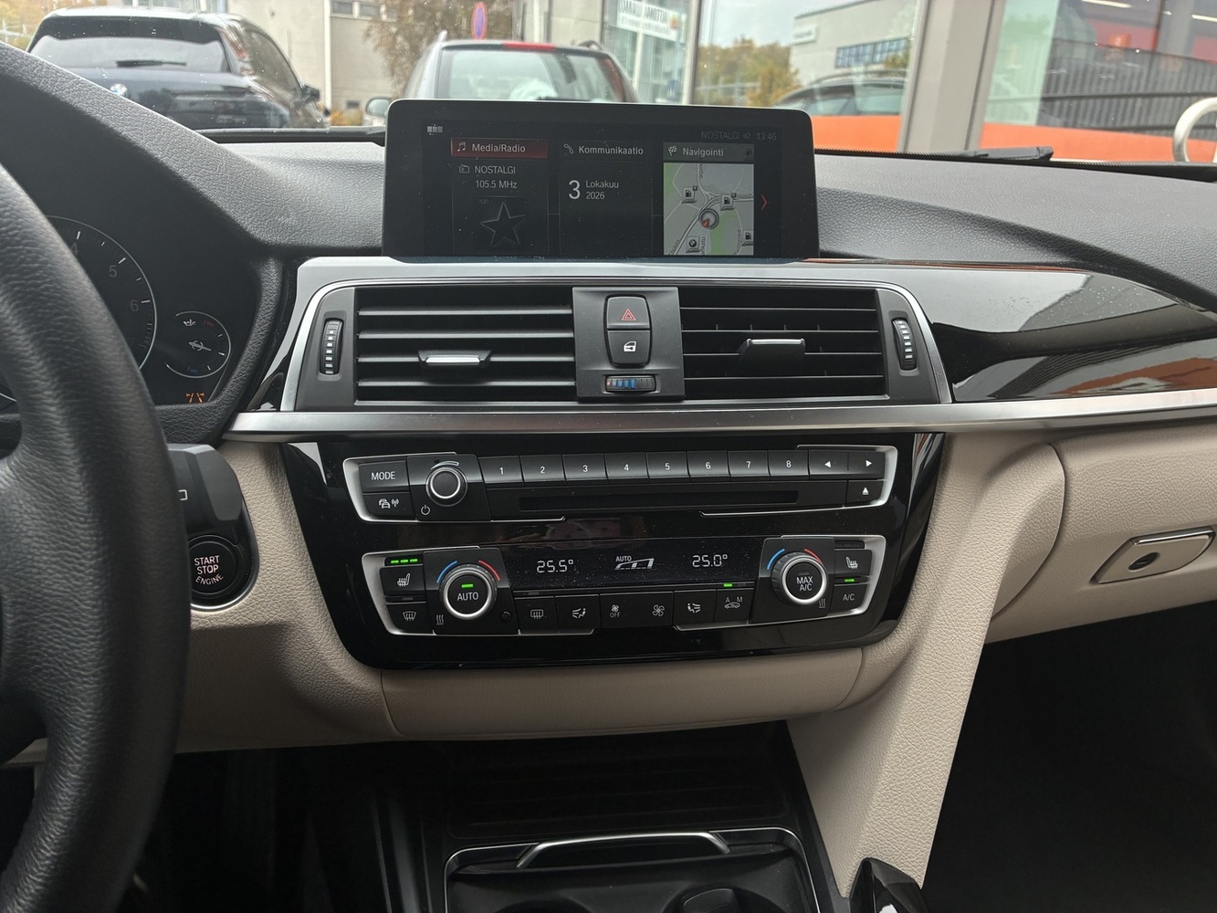 BMW 320 vaihtoauto