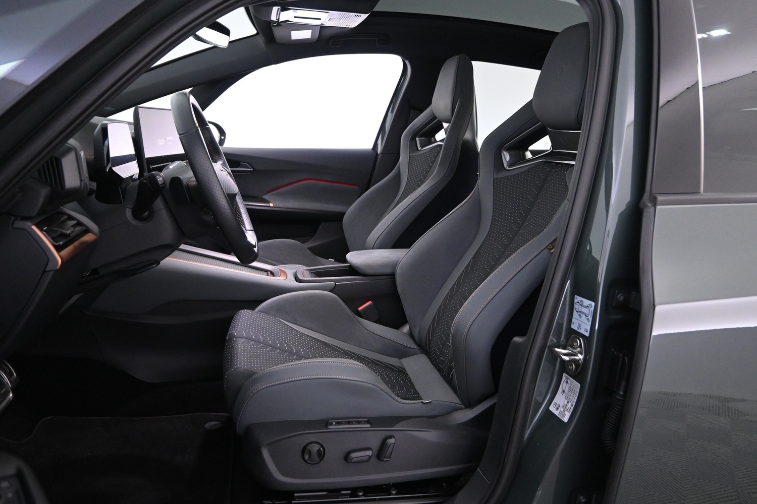 Cupra Born vaihtoauto