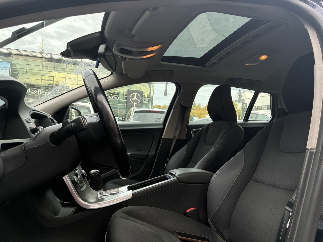 Volvo V60 vaihtoauto