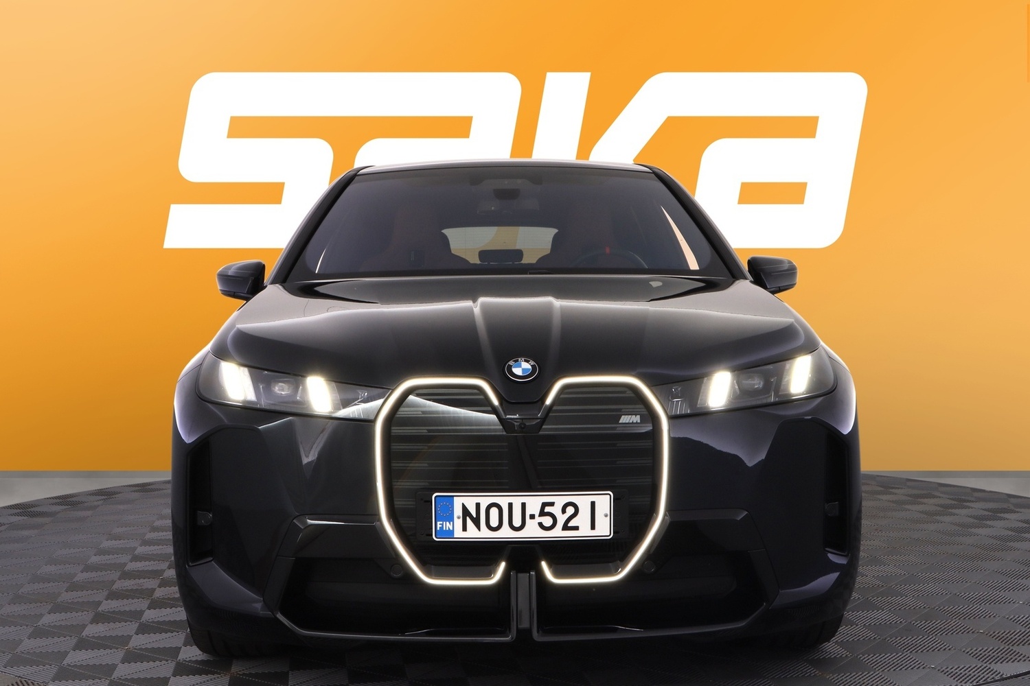 BMW iX vaihtoauto