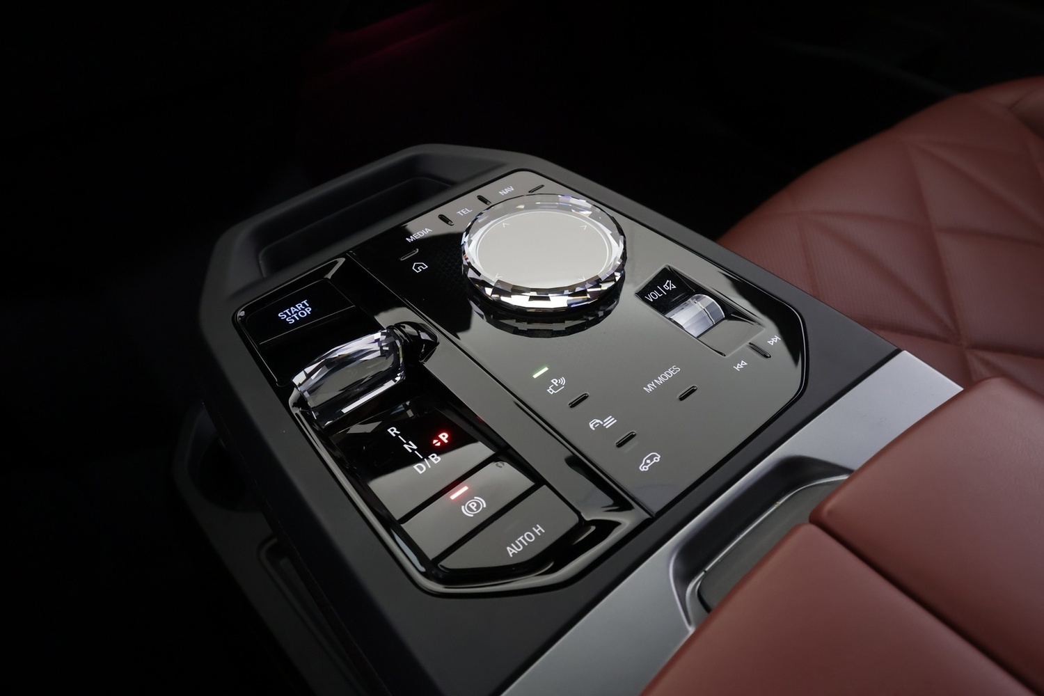 BMW iX vaihtoauto