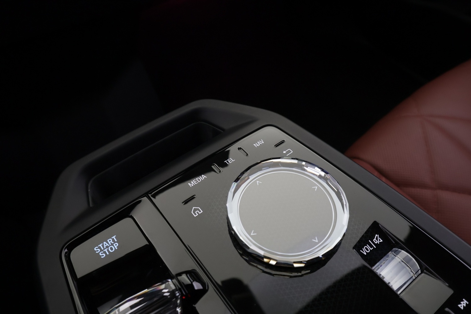 BMW iX vaihtoauto