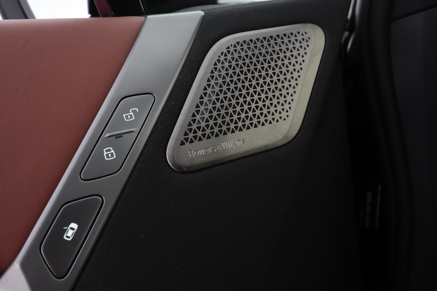 BMW iX vaihtoauto