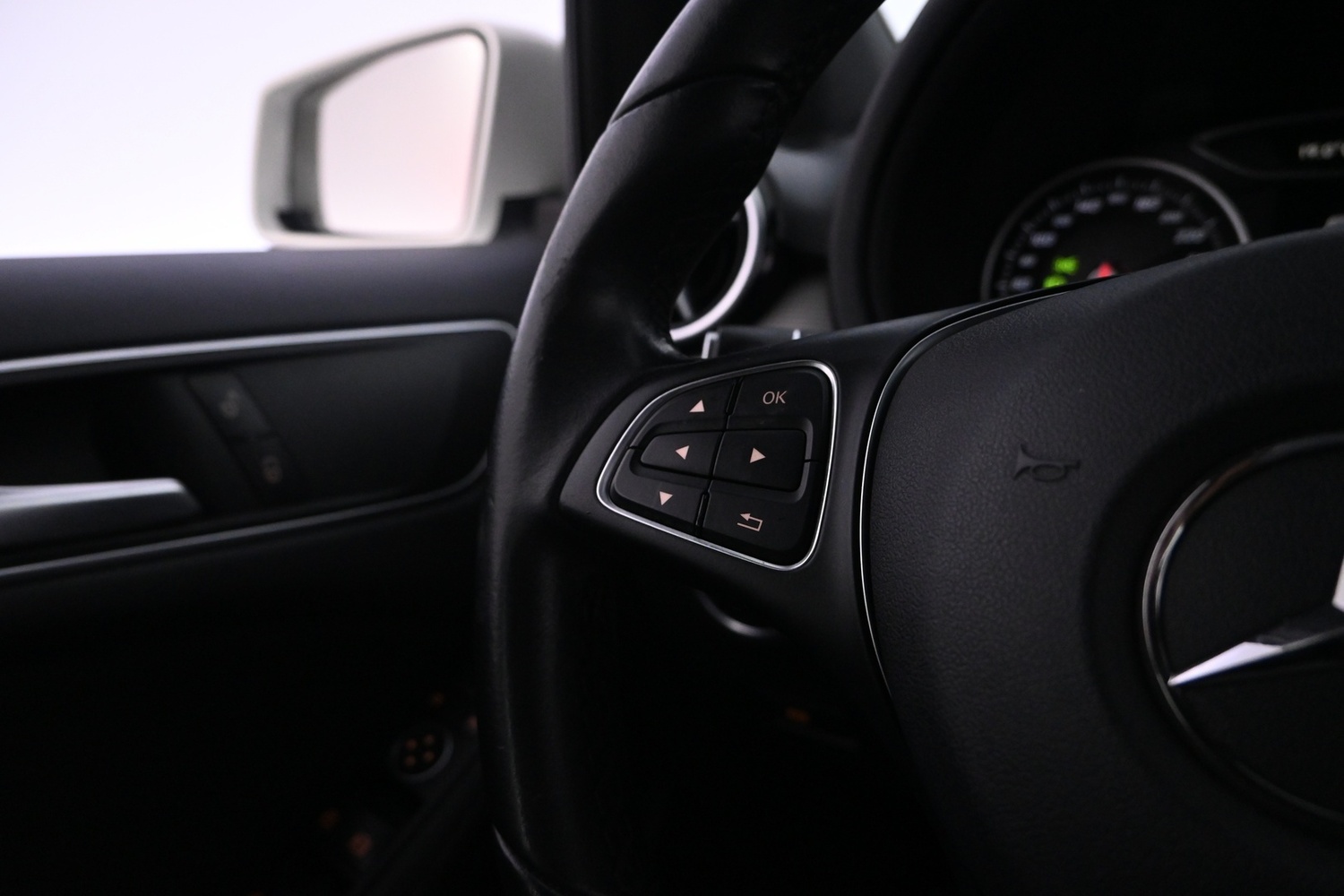Mercedes-Benz B vaihtoauto