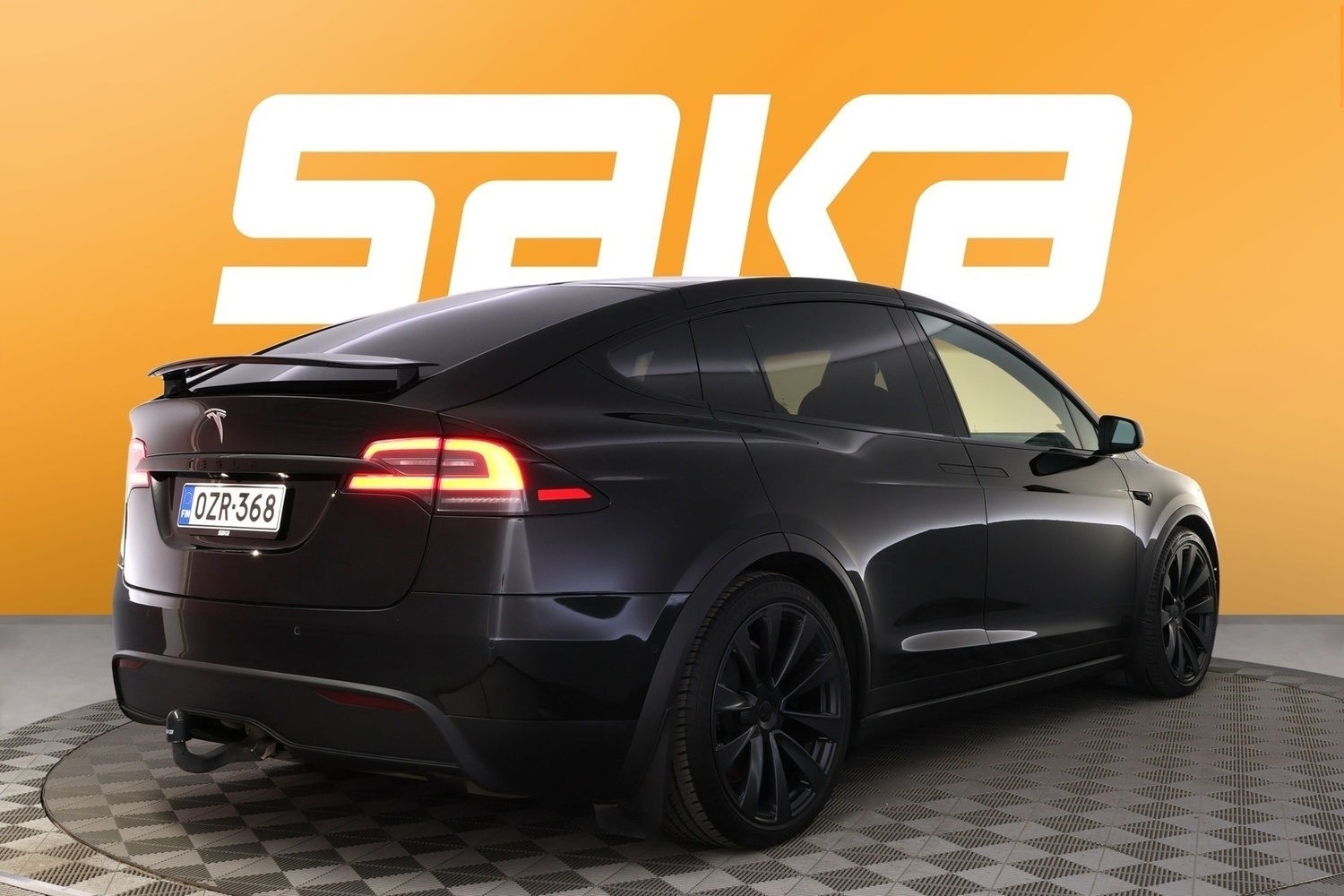 Tesla Model X vaihtoauto