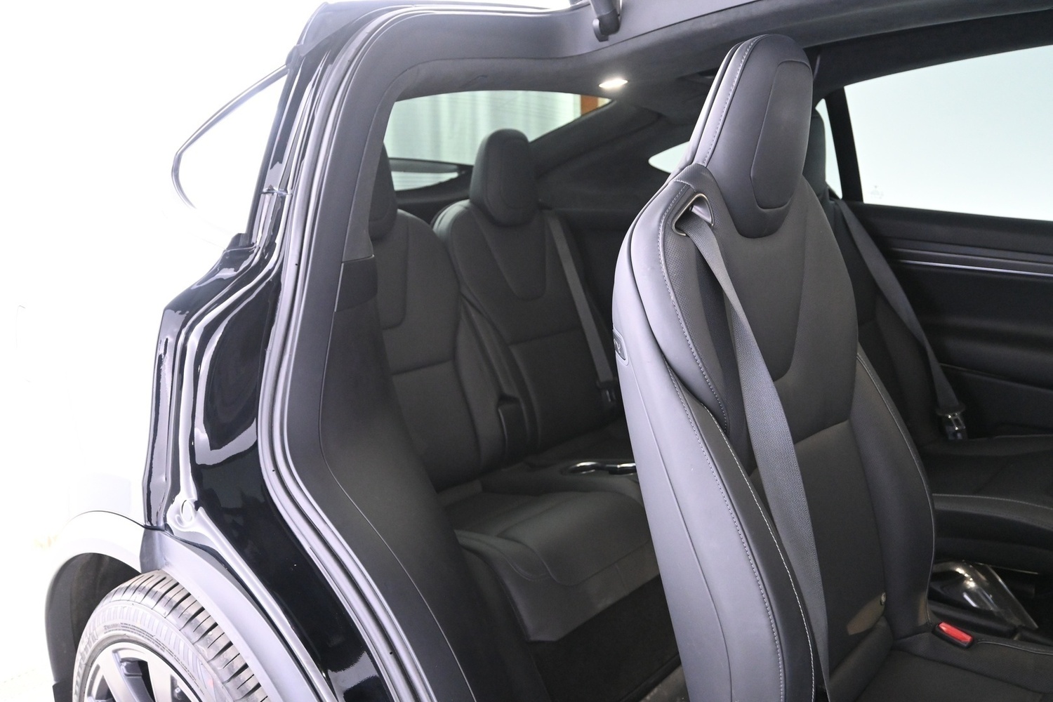 Tesla Model X vaihtoauto