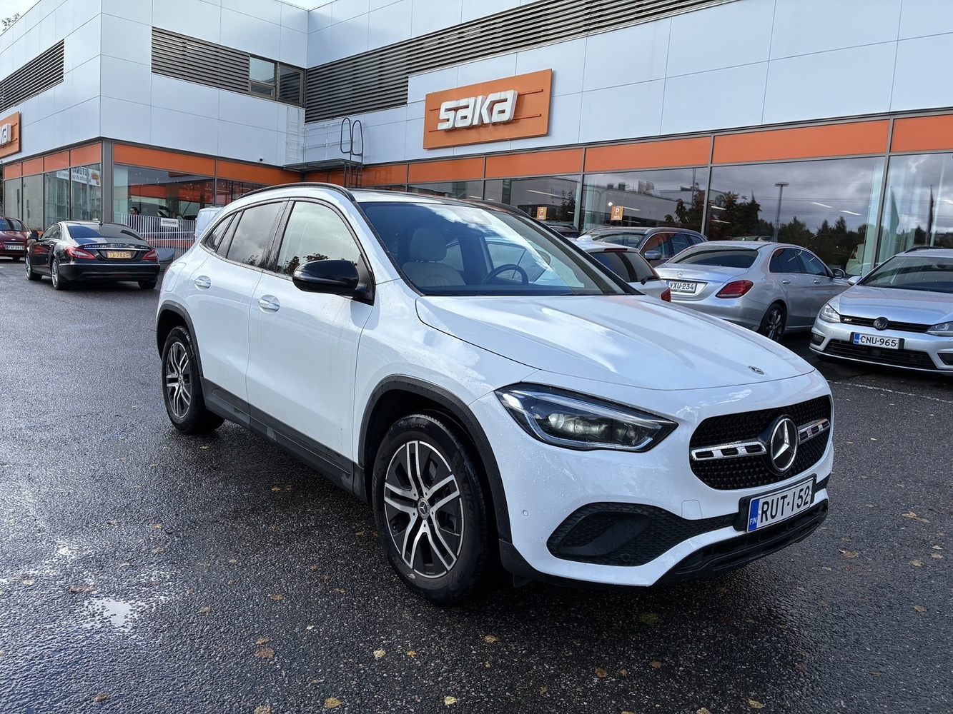 Mercedes-Benz GLA vaihtoauto