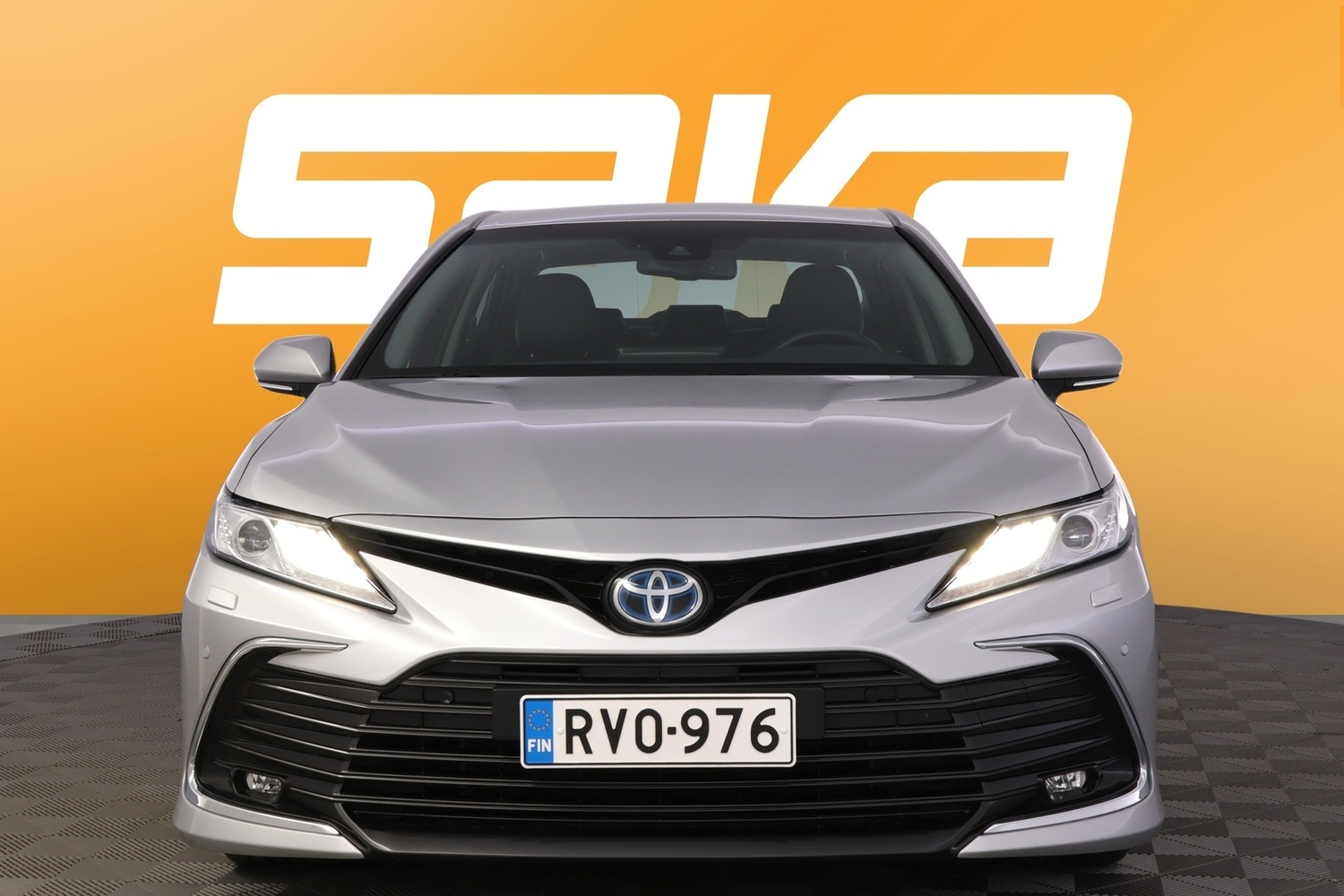 Toyota Camry vaihtoauto