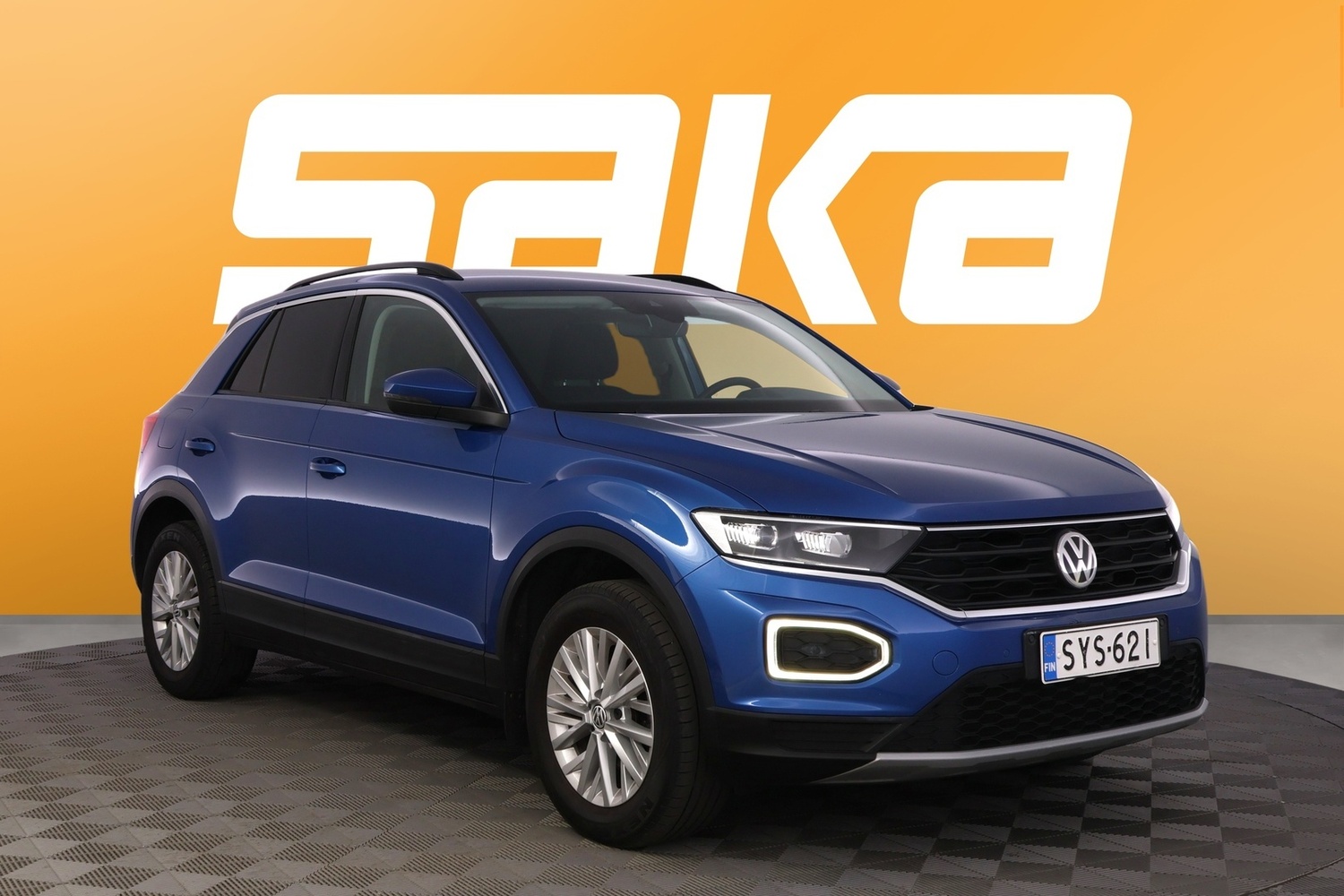 Volkswagen T-Roc vaihtoauto