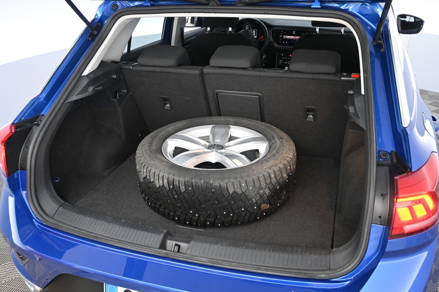 Volkswagen T-Roc vaihtoauto