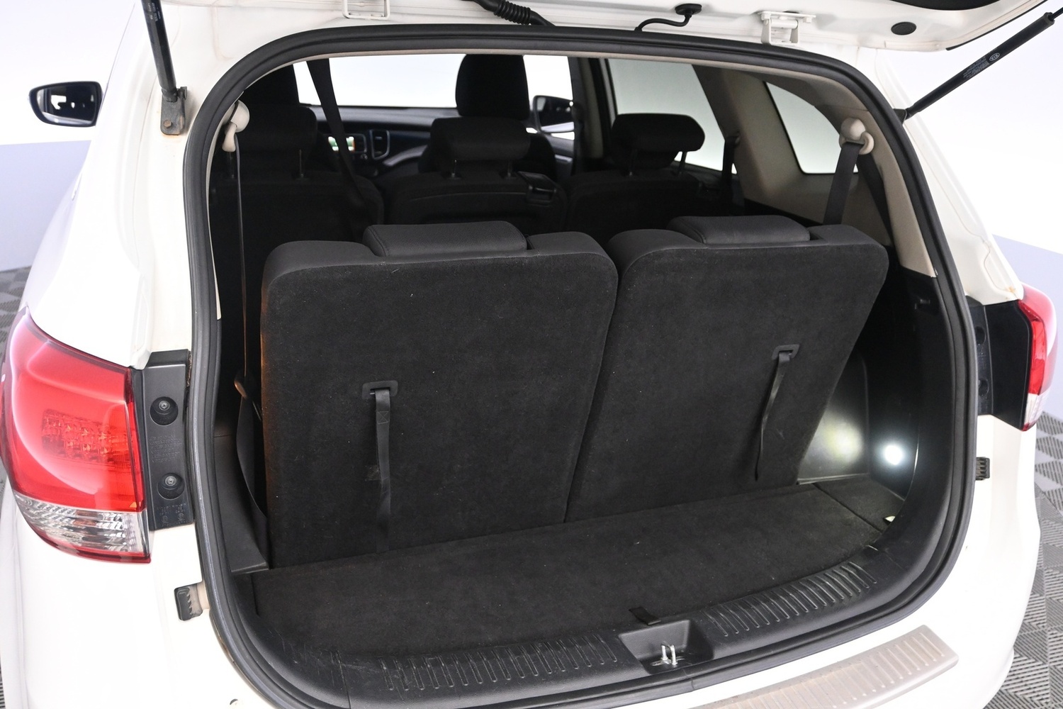 Kia Carens vaihtoauto