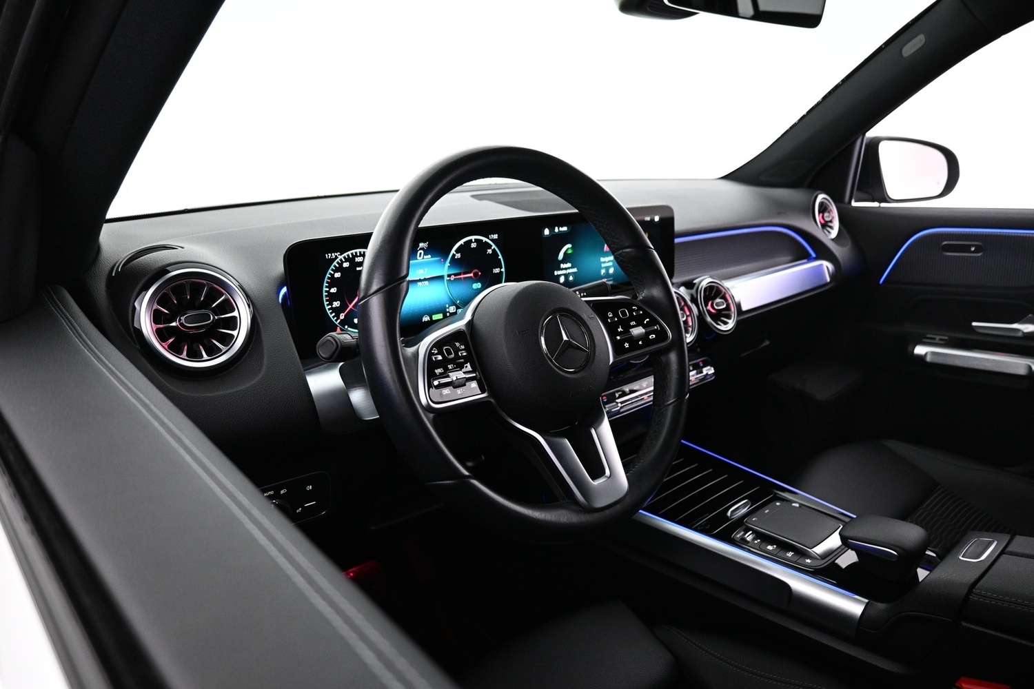 Mercedes-Benz EQB vaihtoauto