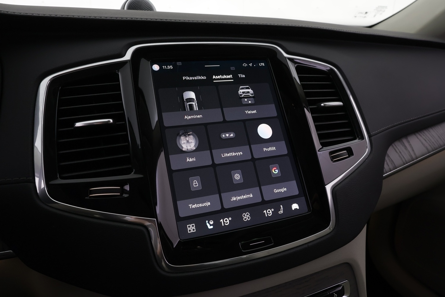 Volvo XC90 vaihtoauto