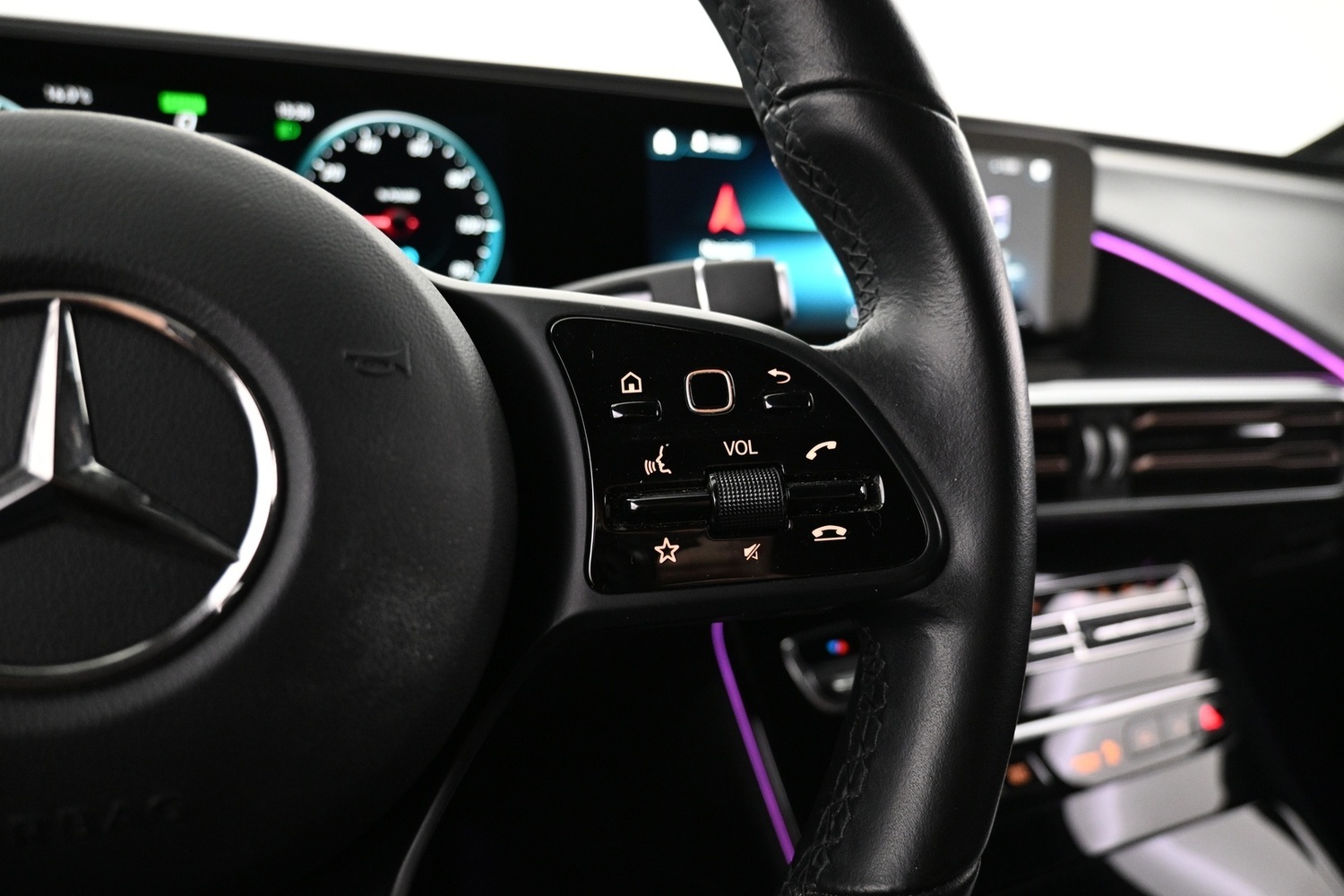 Mercedes-Benz EQC vaihtoauto