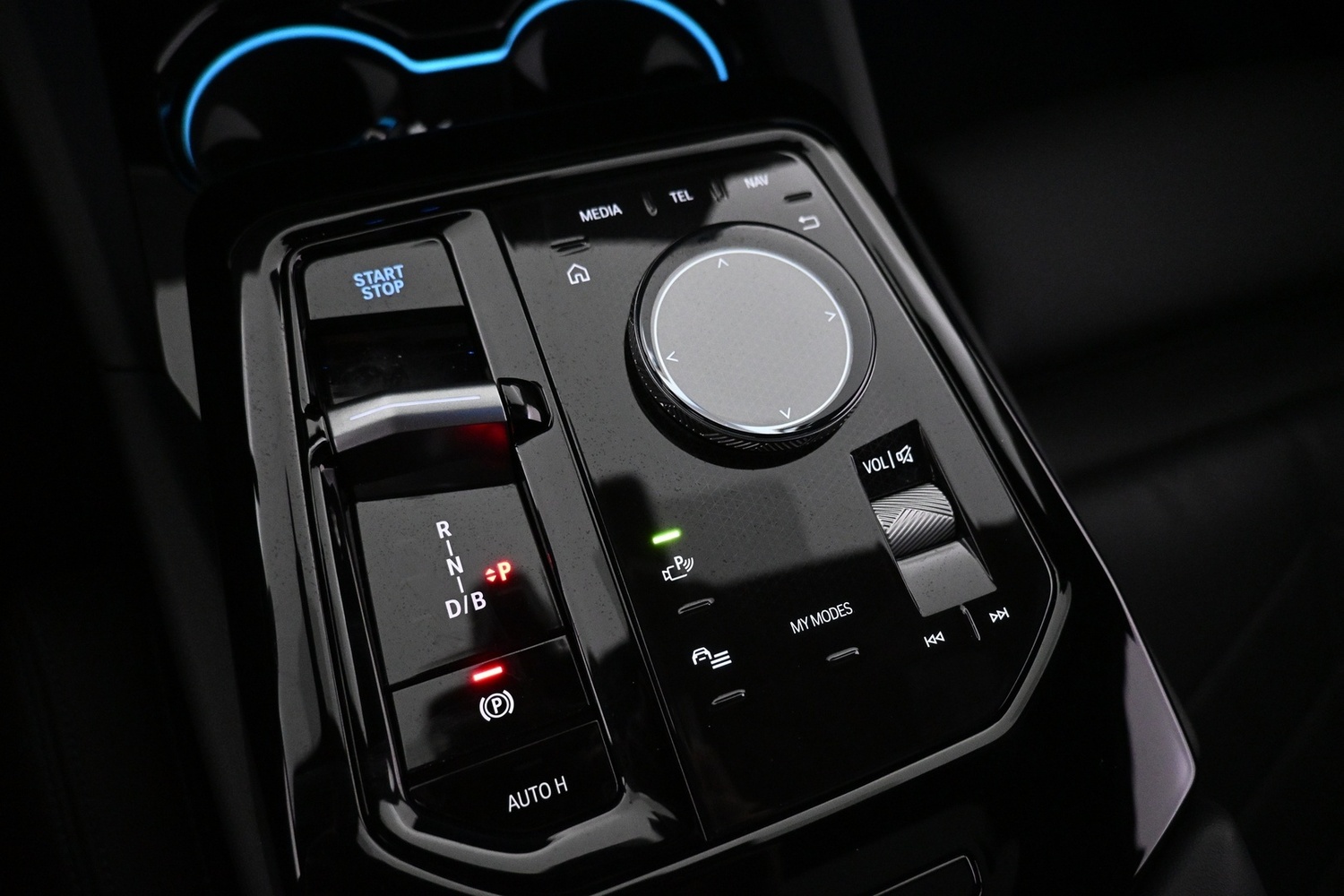 BMW i5 M60 vaihtoauto