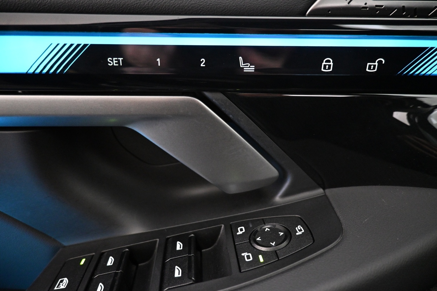 BMW i5 M60 vaihtoauto