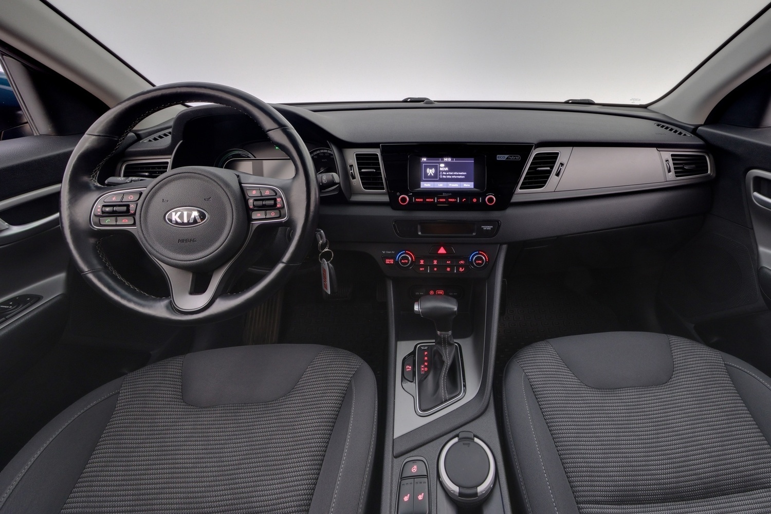 Kia Niro vaihtoauto