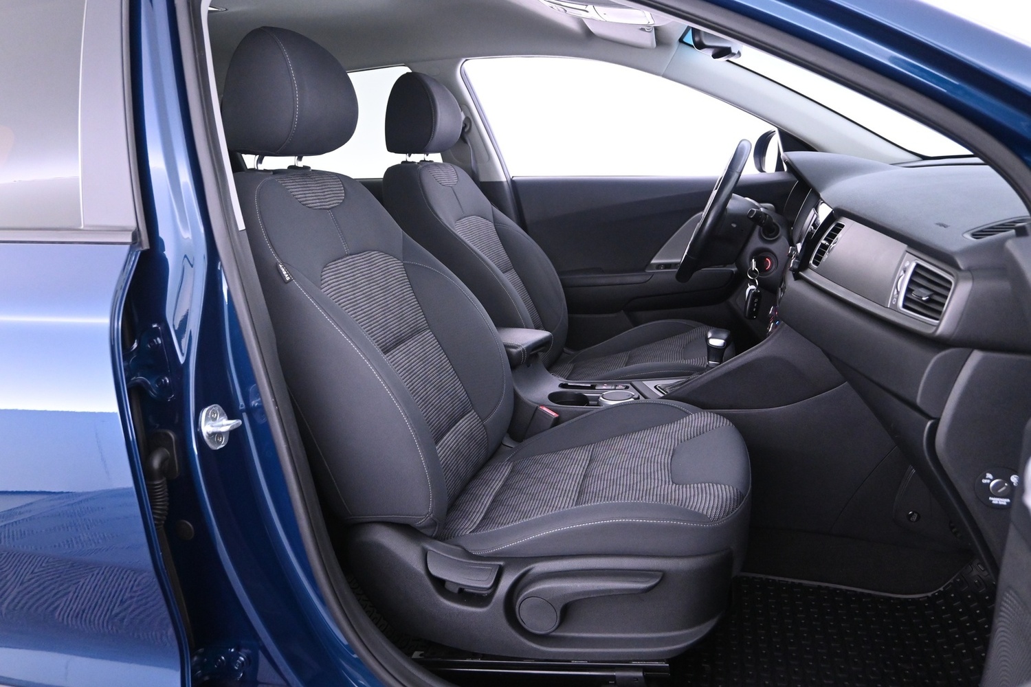 Kia Niro vaihtoauto