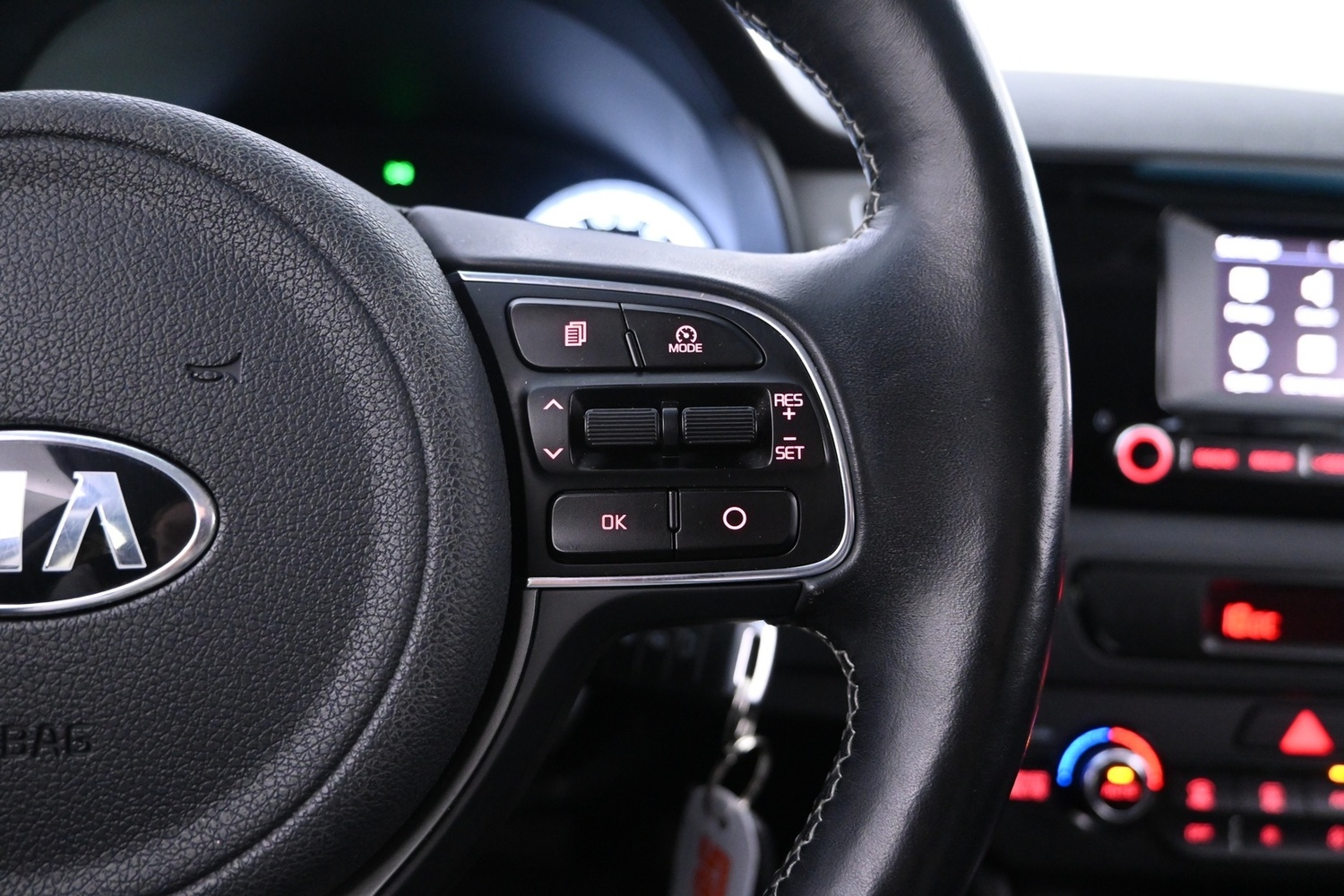 Kia Niro vaihtoauto