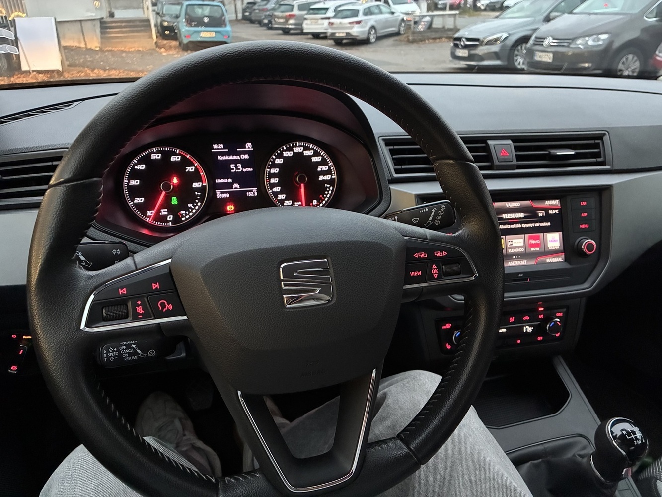SEAT Ibiza vaihtoauto