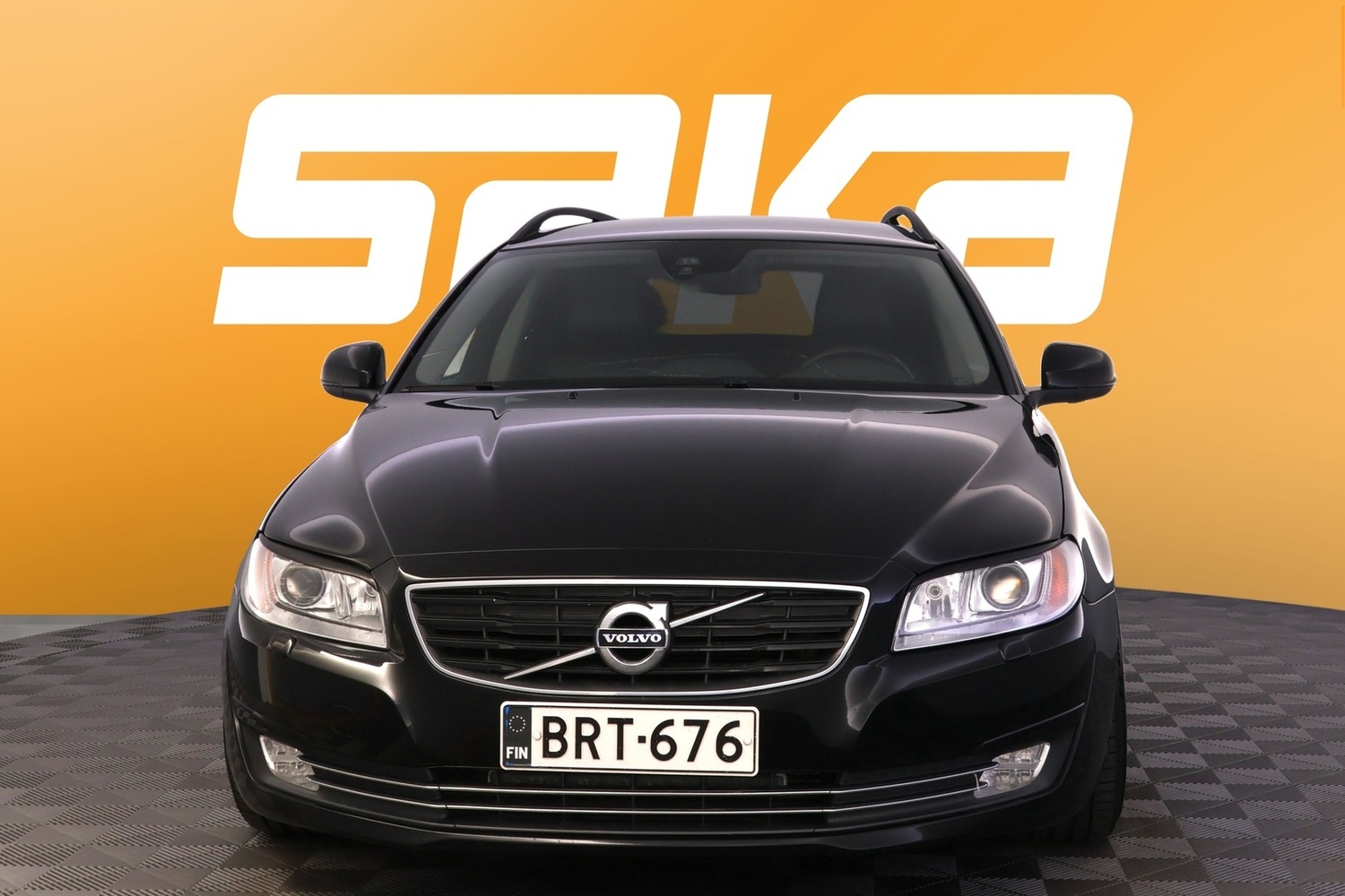 Volvo V70 vaihtoauto