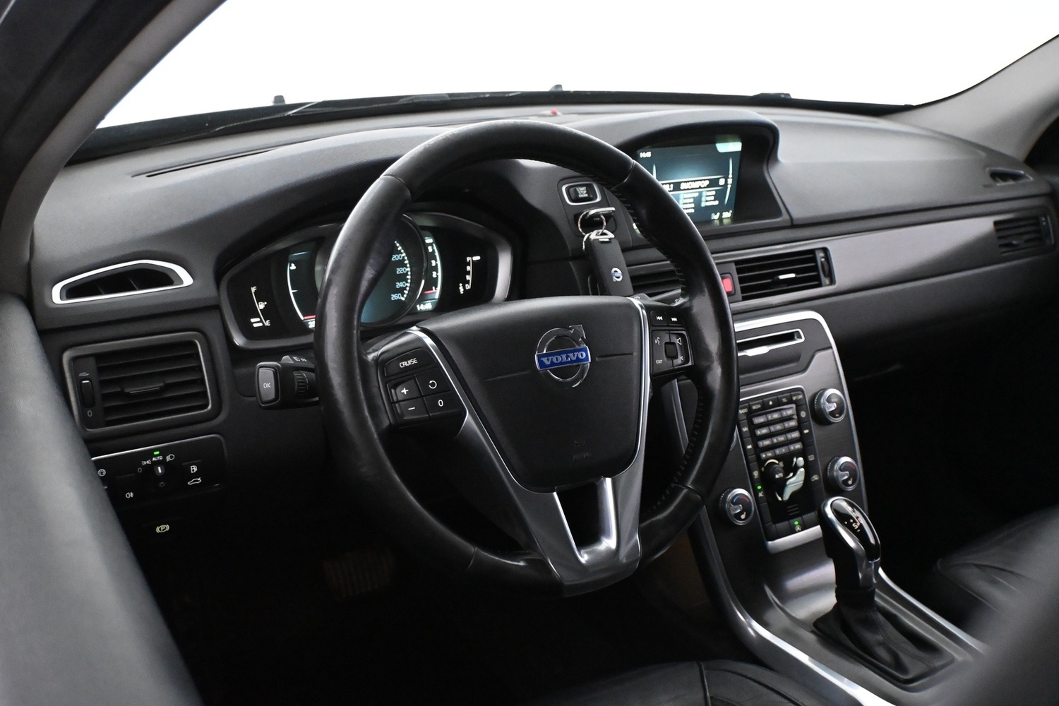 Volvo V70 vaihtoauto