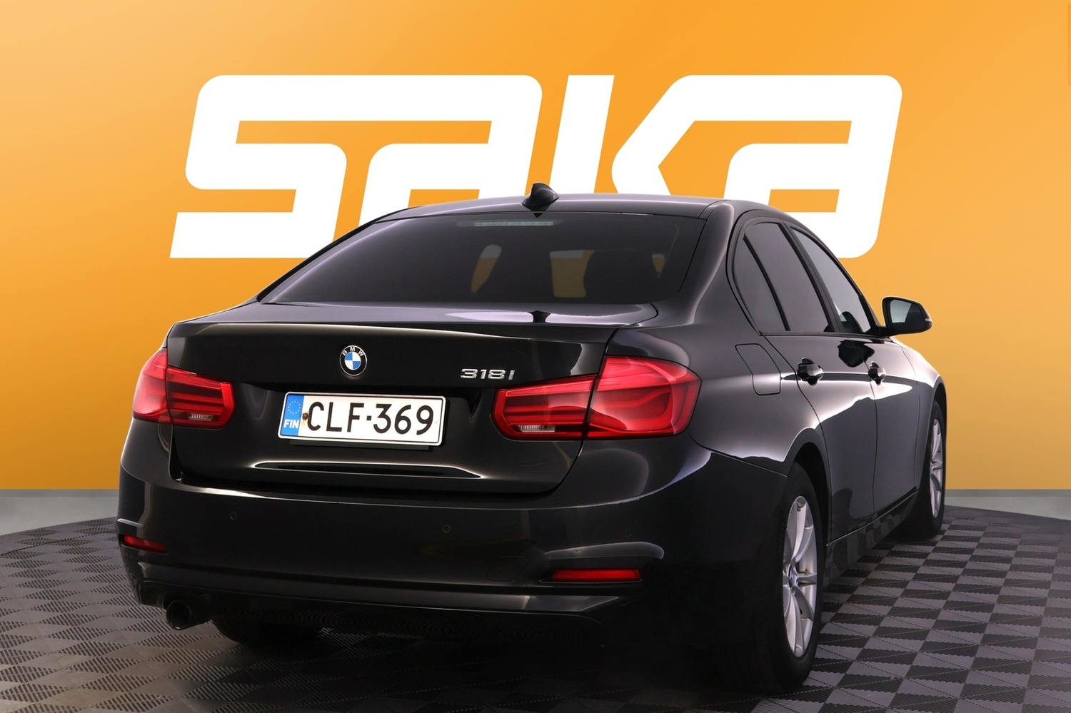 BMW 318 vaihtoauto