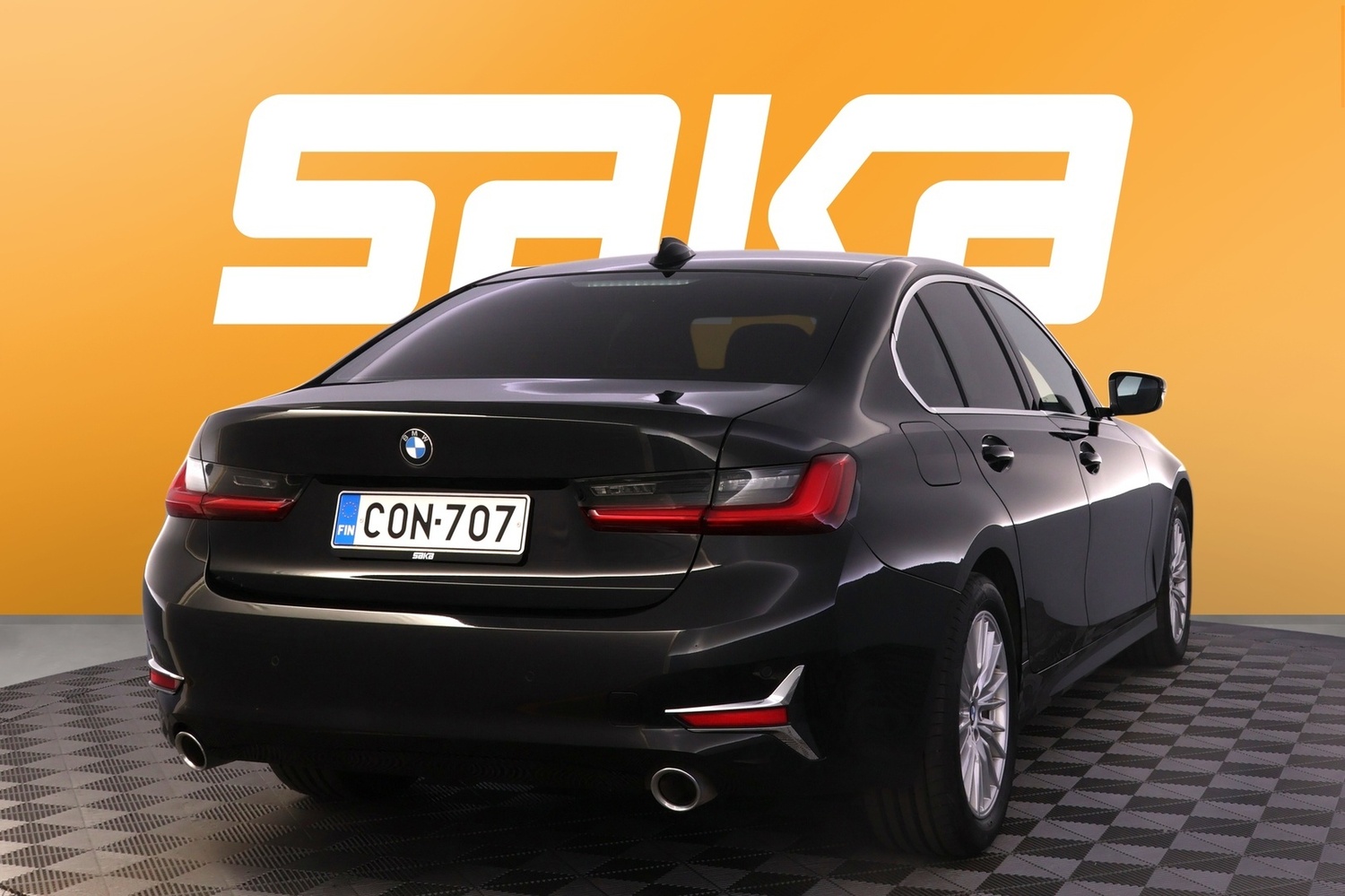 BMW 320 vaihtoauto