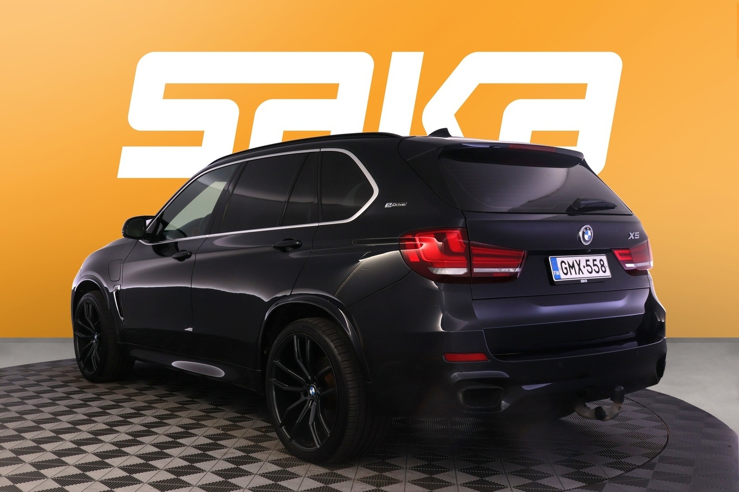 BMW X5 vaihtoauto