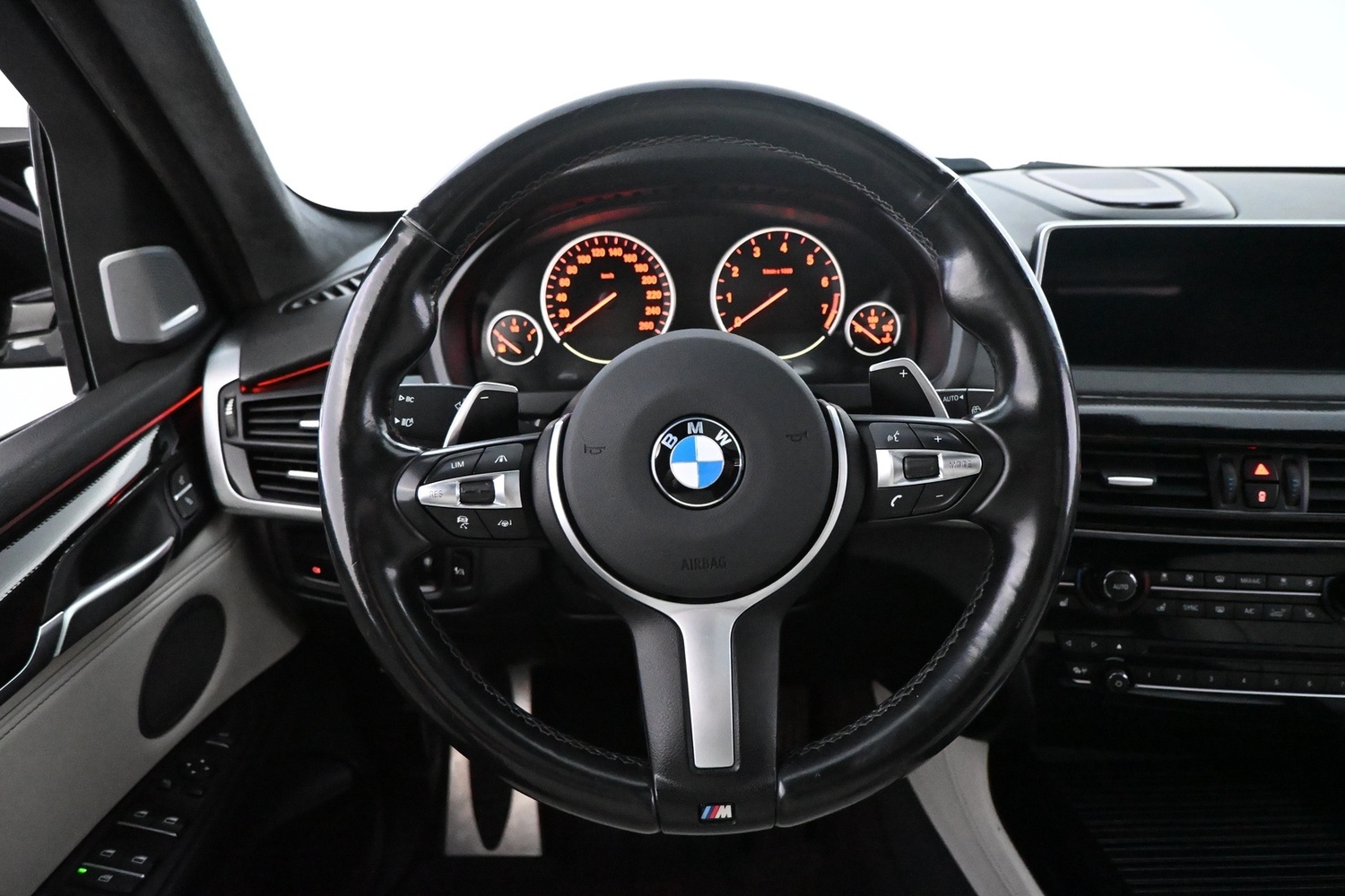 BMW X5 vaihtoauto
