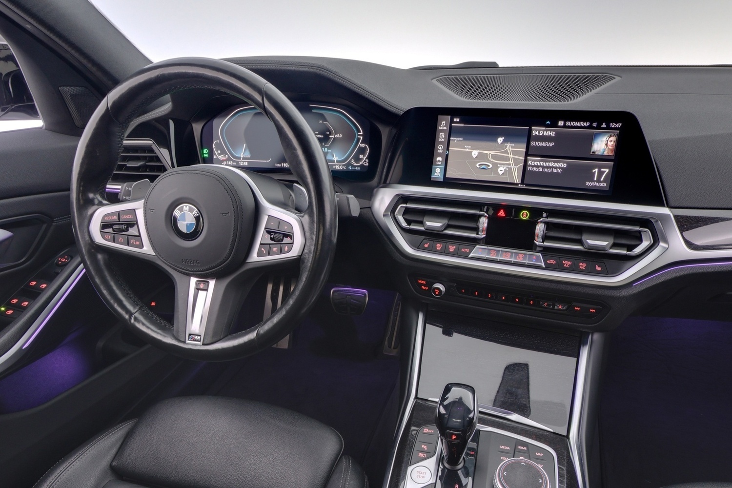BMW 330 vaihtoauto