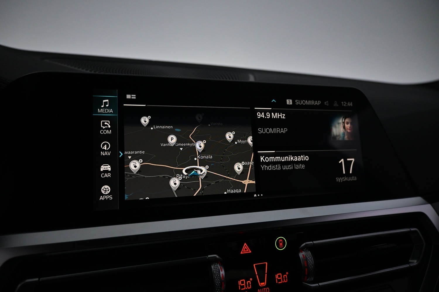 BMW 330 vaihtoauto