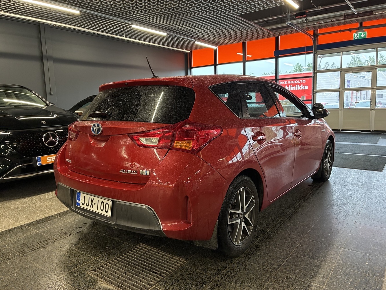 Toyota Auris vaihtoauto
