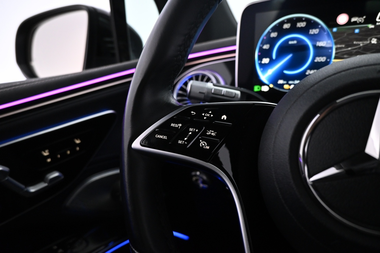 Mercedes-Benz EQS vaihtoauto