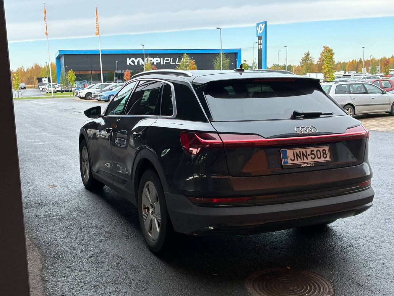 Audi e-tron vaihtoauto