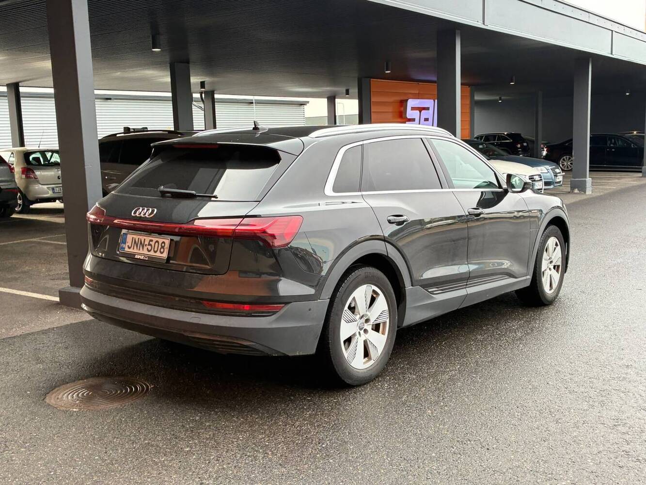 Audi e-tron vaihtoauto
