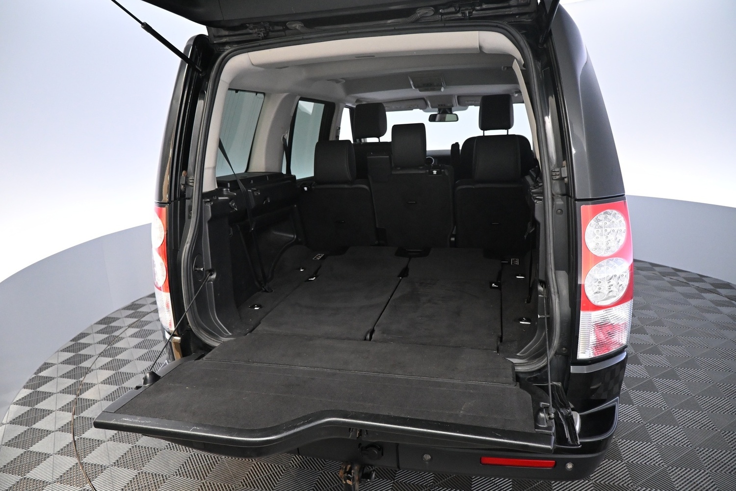 Land Rover Discovery vaihtoauto
