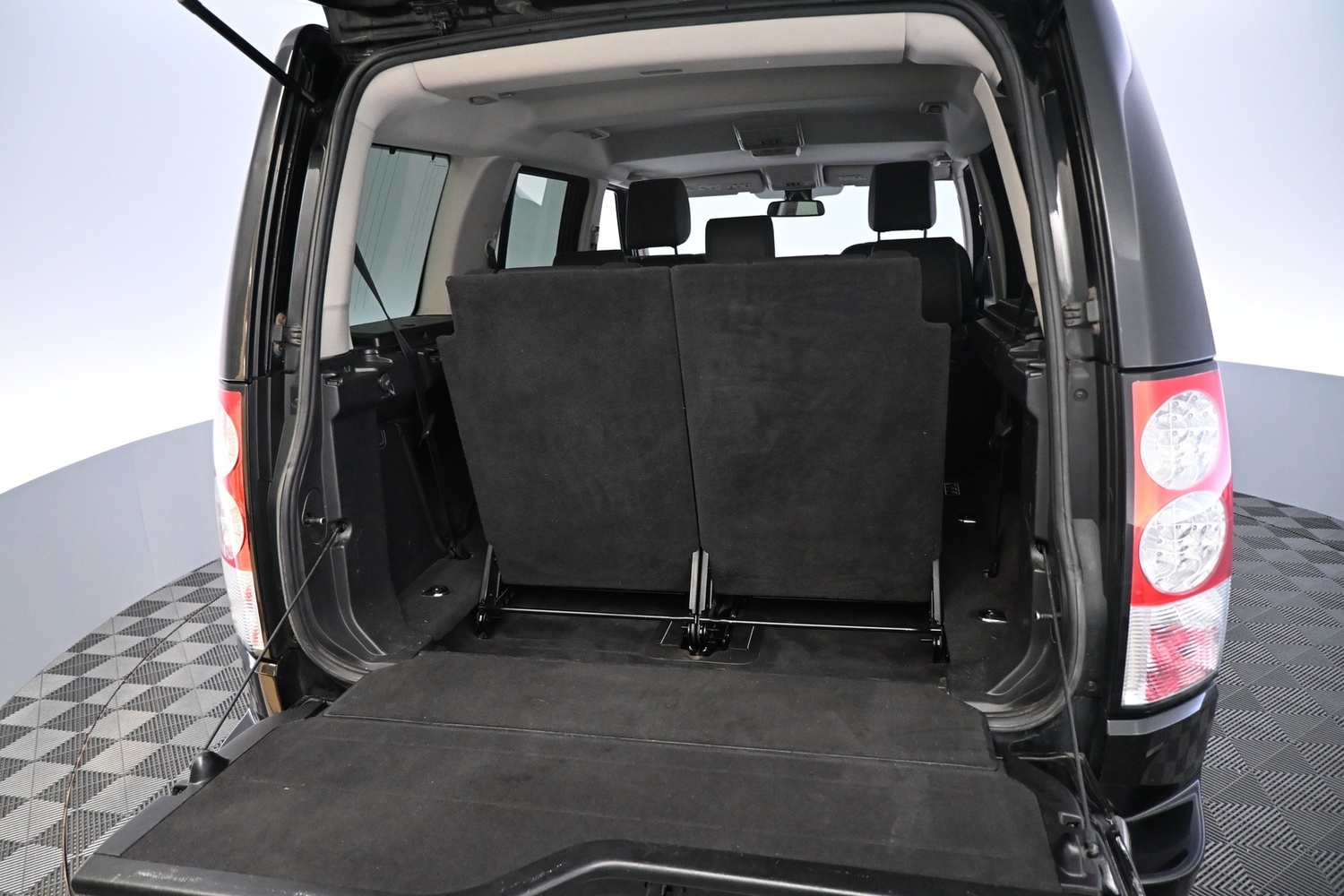 Land Rover Discovery vaihtoauto