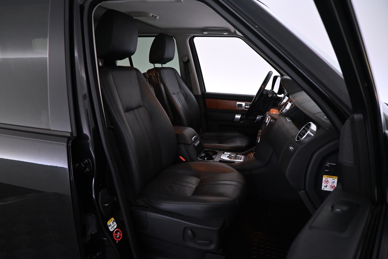 Land Rover Discovery vaihtoauto