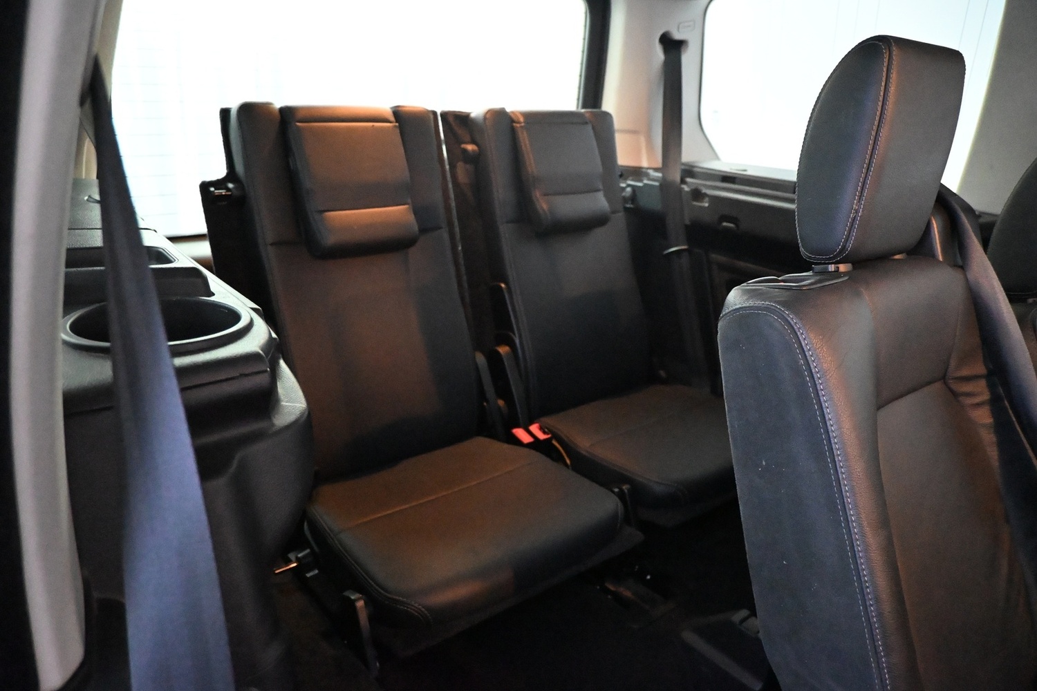 Land Rover Discovery vaihtoauto