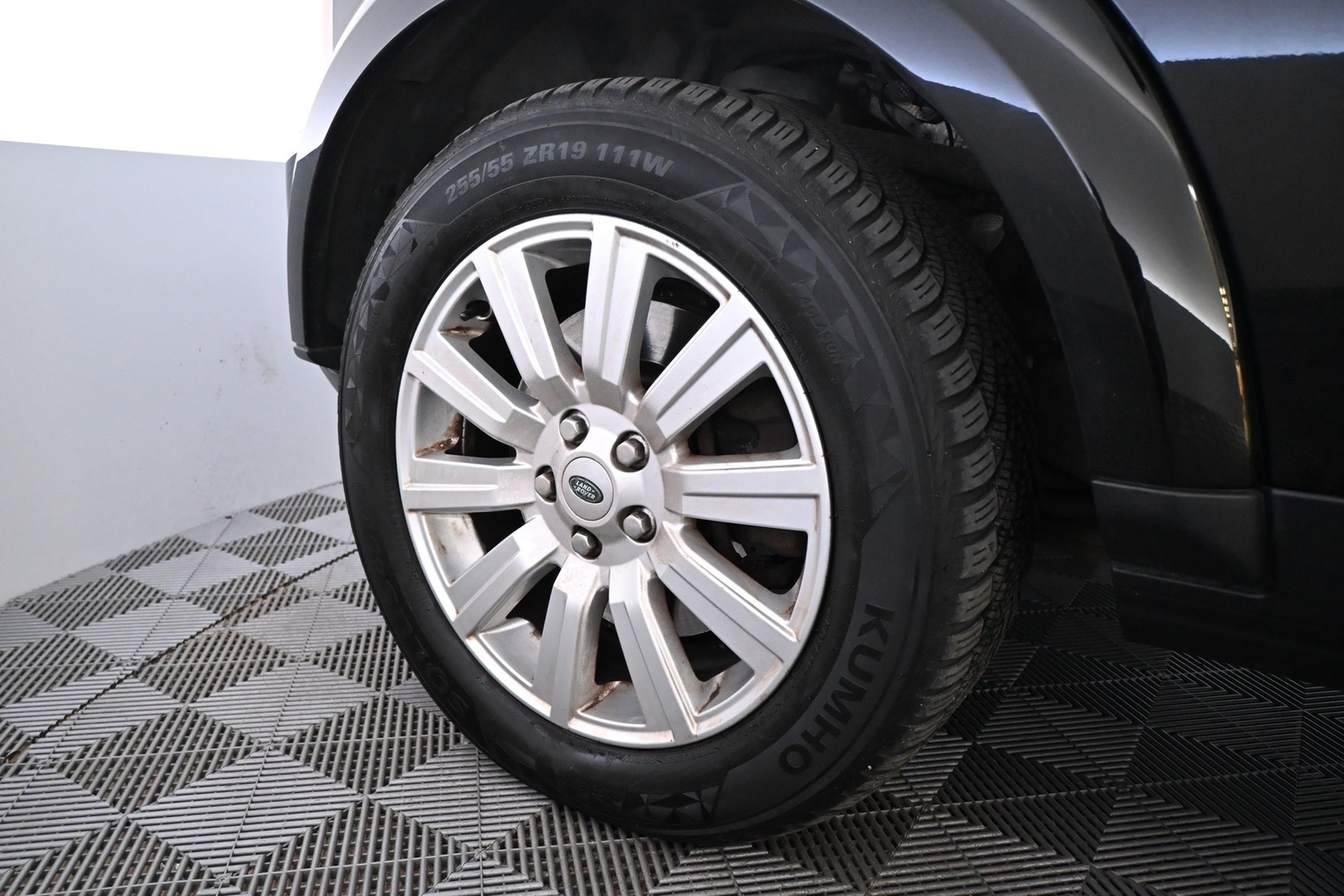 Land Rover Discovery vaihtoauto