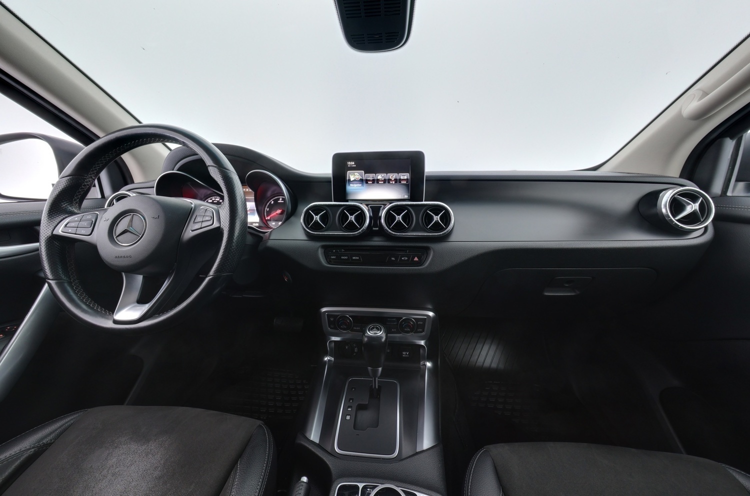 Mercedes-Benz X vaihtoauto