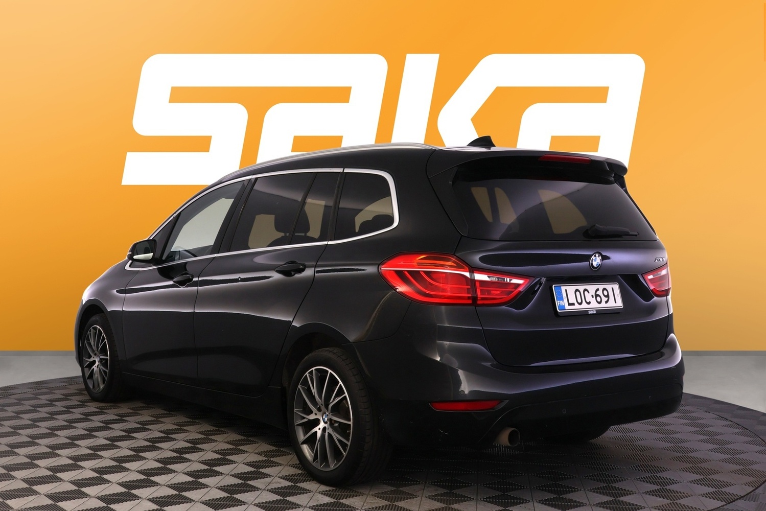 BMW 218 vaihtoauto