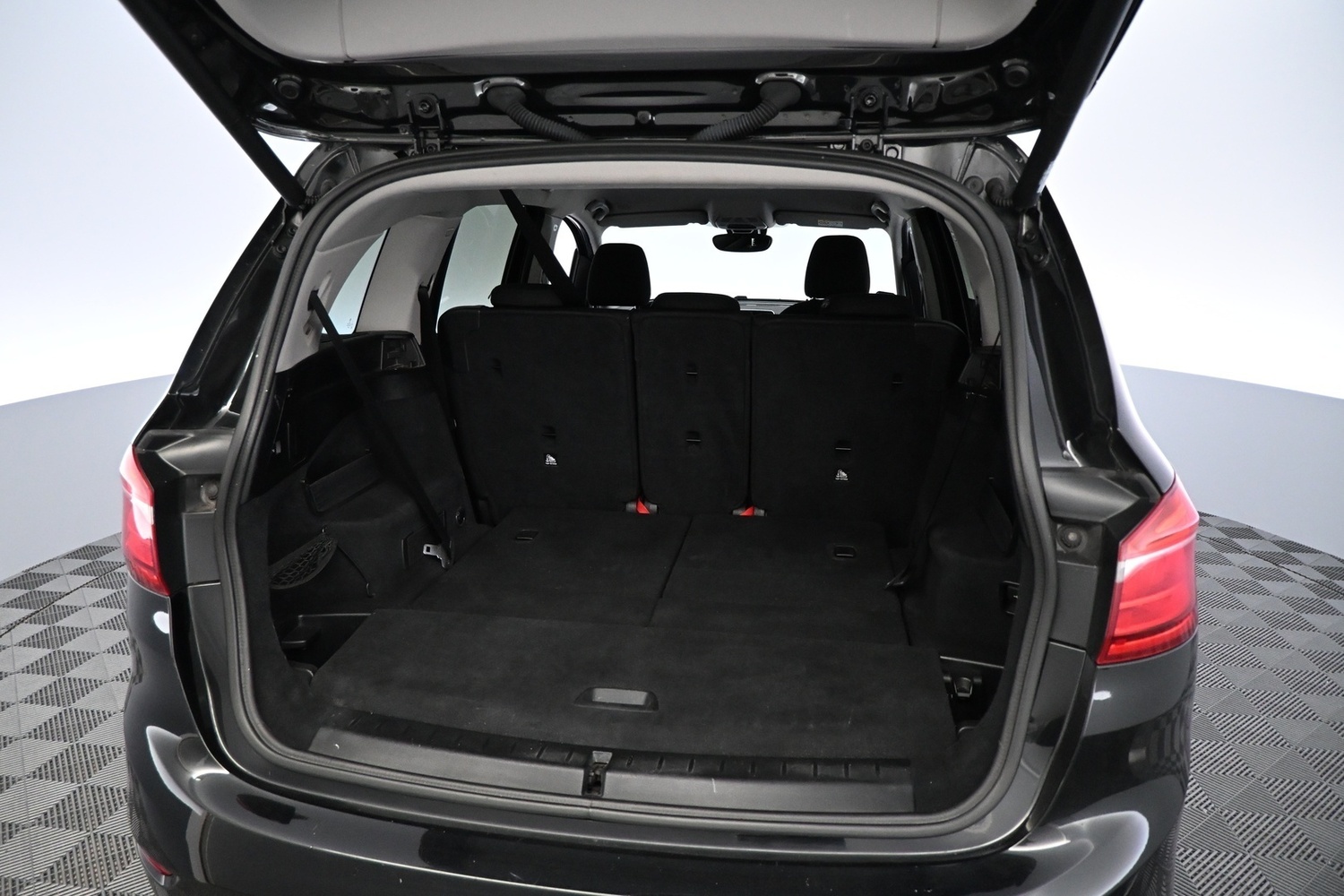 BMW 218 vaihtoauto