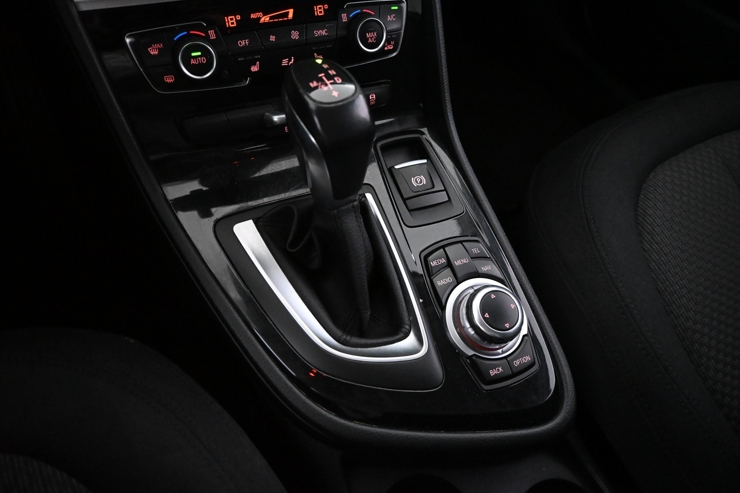 BMW 218 vaihtoauto