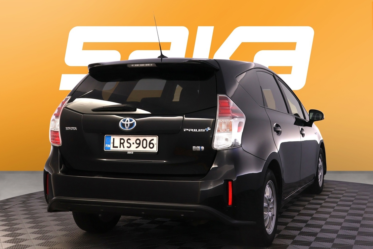 Toyota Prius+ vaihtoauto