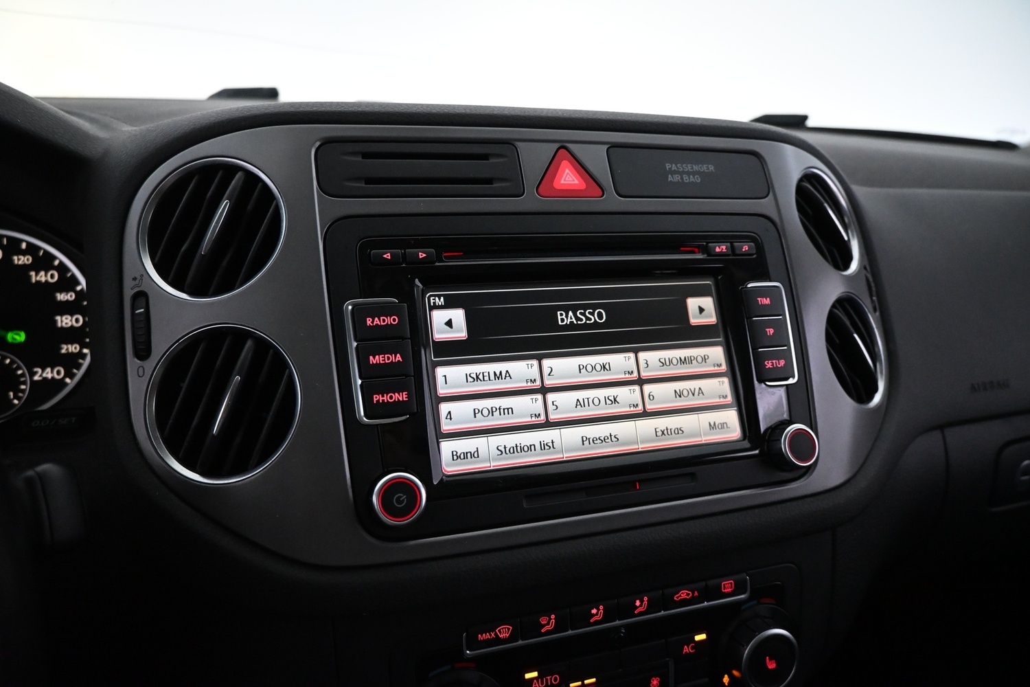 Volkswagen Tiguan vaihtoauto
