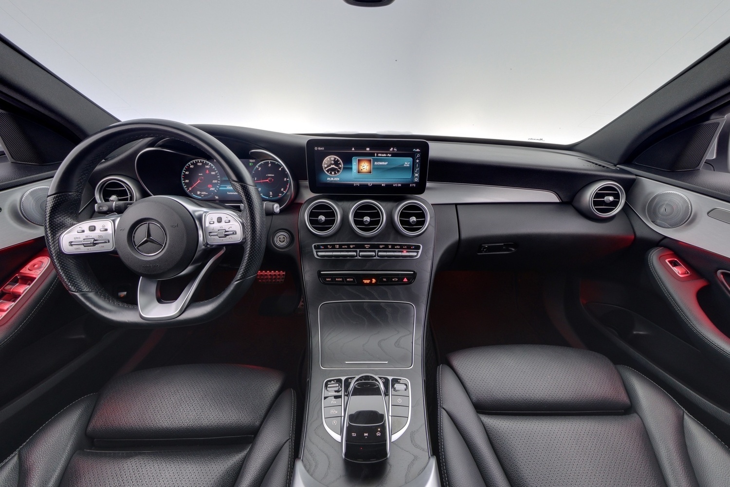 Mercedes-Benz C vaihtoauto