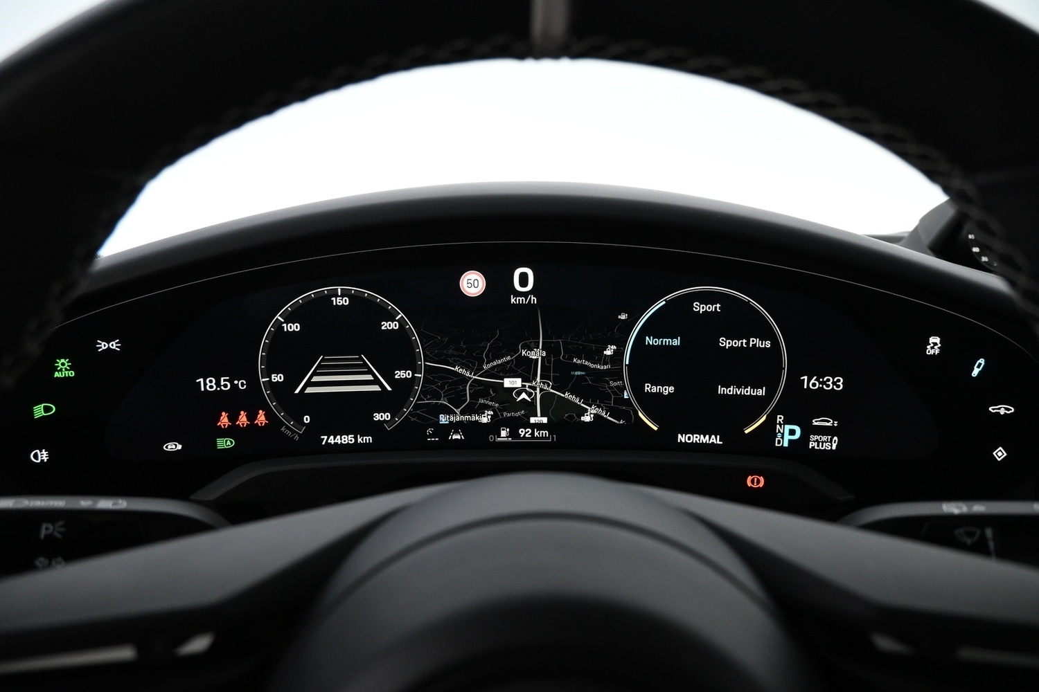 Porsche Taycan vaihtoauto