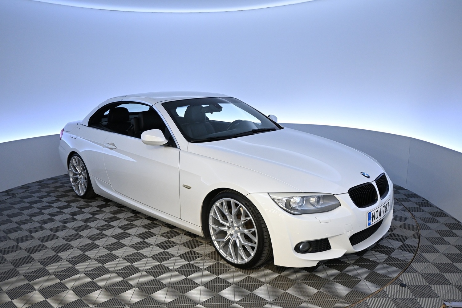 BMW 325 vaihtoauto
